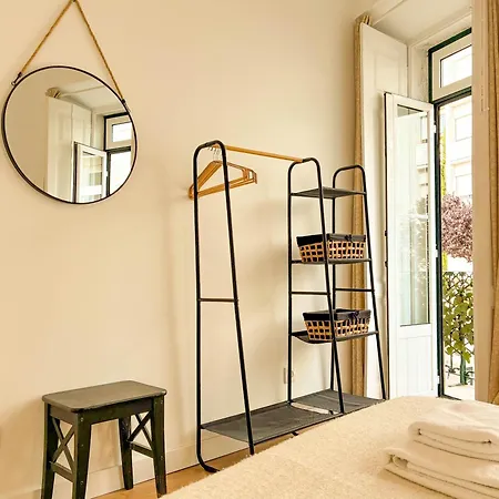 Principe Real - 3 Bedroom With Terrace Lisbona