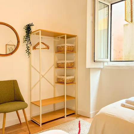 Principe Real - 3 Bedroom With Terrace Lisbona