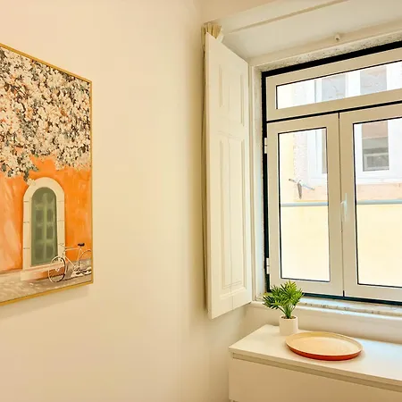 Principe Real - 3 Bedroom With Terrace Appartamento Lisbona
