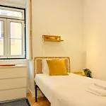 Principe Real - 2 Bedroom With Terrace *
