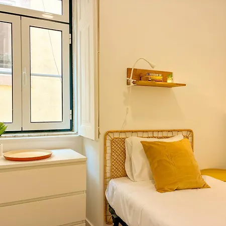 Daire Principe Real - 2 Bedroom With Terrace Lisboa