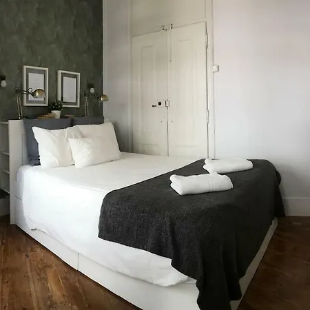 Daire Principe Real - 2 Bedroom With Terrace Lisboa