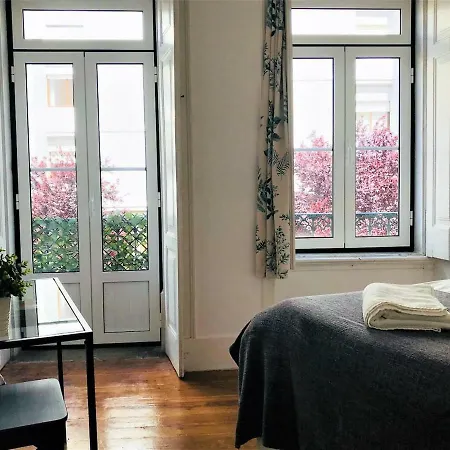 Principe Real - 2 Bedroom With Terrace *