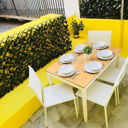 Principe Real - 2 Bedroom With Terrace 리스본