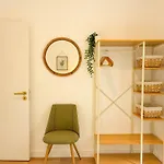 Principe Real - 2 Bedroom With Terrace شقة