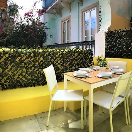 Principe Real - 2 Bedroom With Terrace * Lisbon