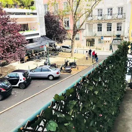 Principe Real - 2 Bedroom With Terrace Lisbon